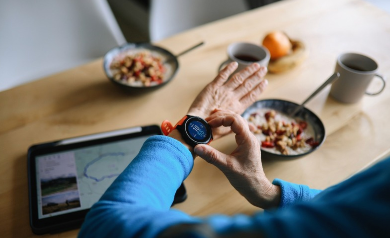 AI wearables showing how artificial intelligence is changing wearable technology